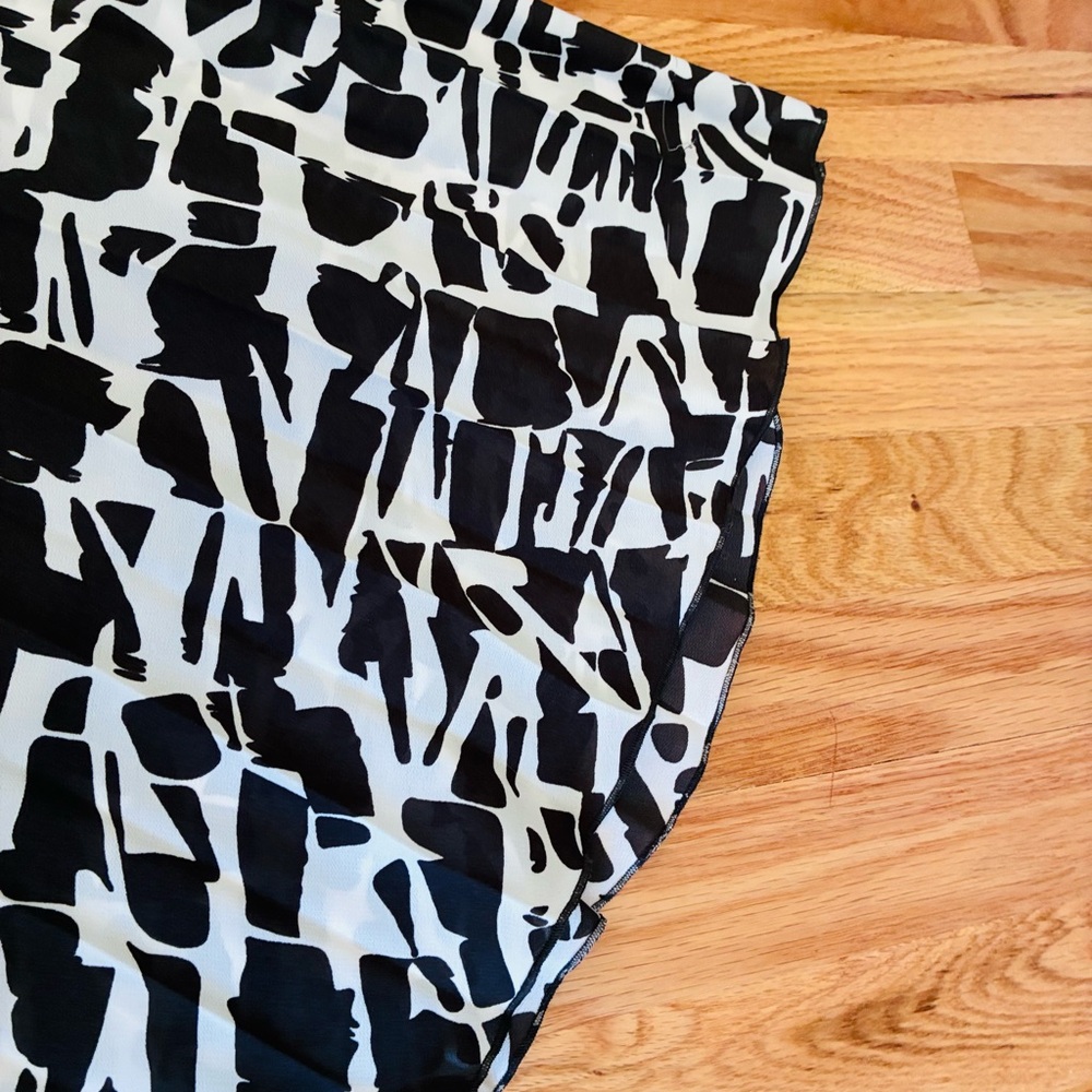 Anthropologie Maeve Asymmetrical Black and White Skirt - Picture 6 of 9